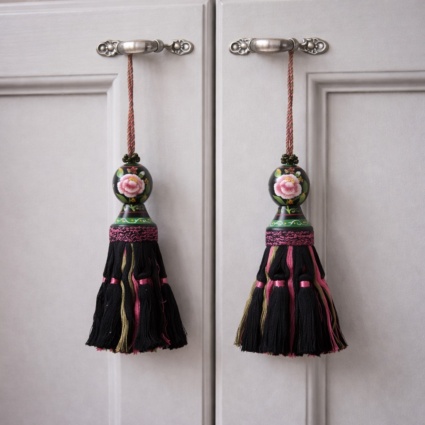 Floral Black set of 2