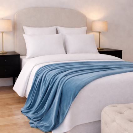 Carla Sky Luxury Velvet Throw