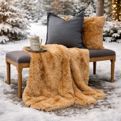 Oslo Fur Throw