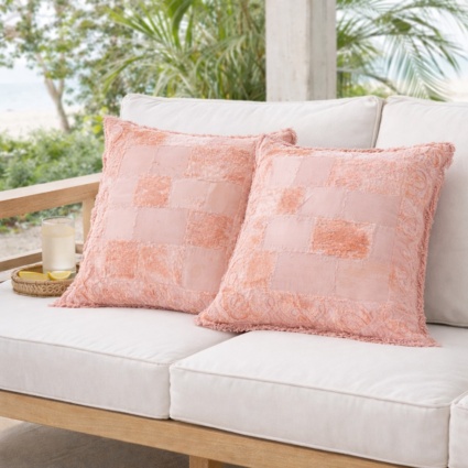 Yass European Cushion